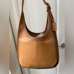 Coach ergo 33 natural